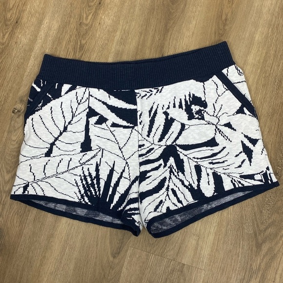 Madewell Pull-On Sweater Shorts in Tropical Vacation size Large - Picture 2 of 10